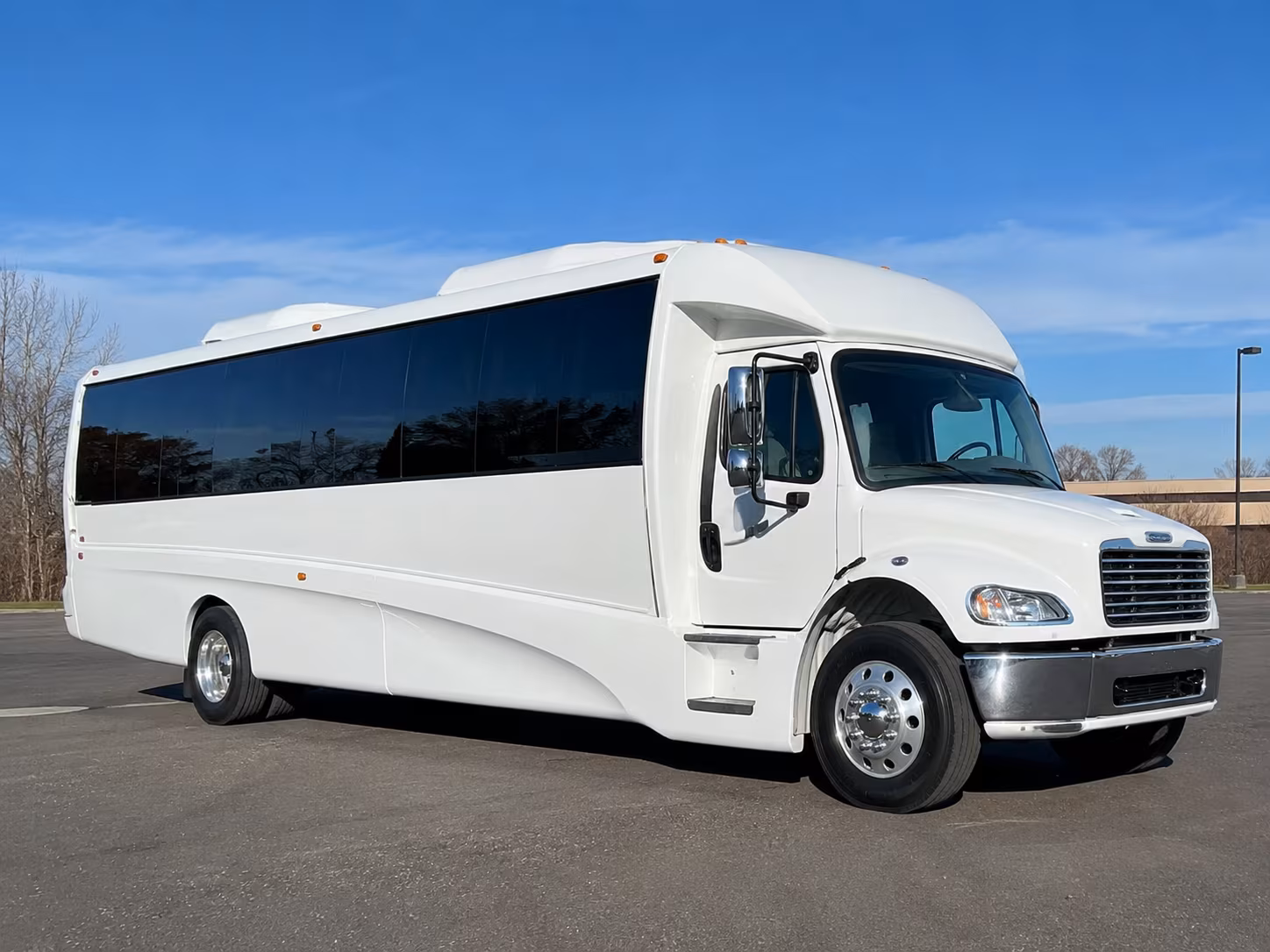 28 Passenger Party Bus Exterior