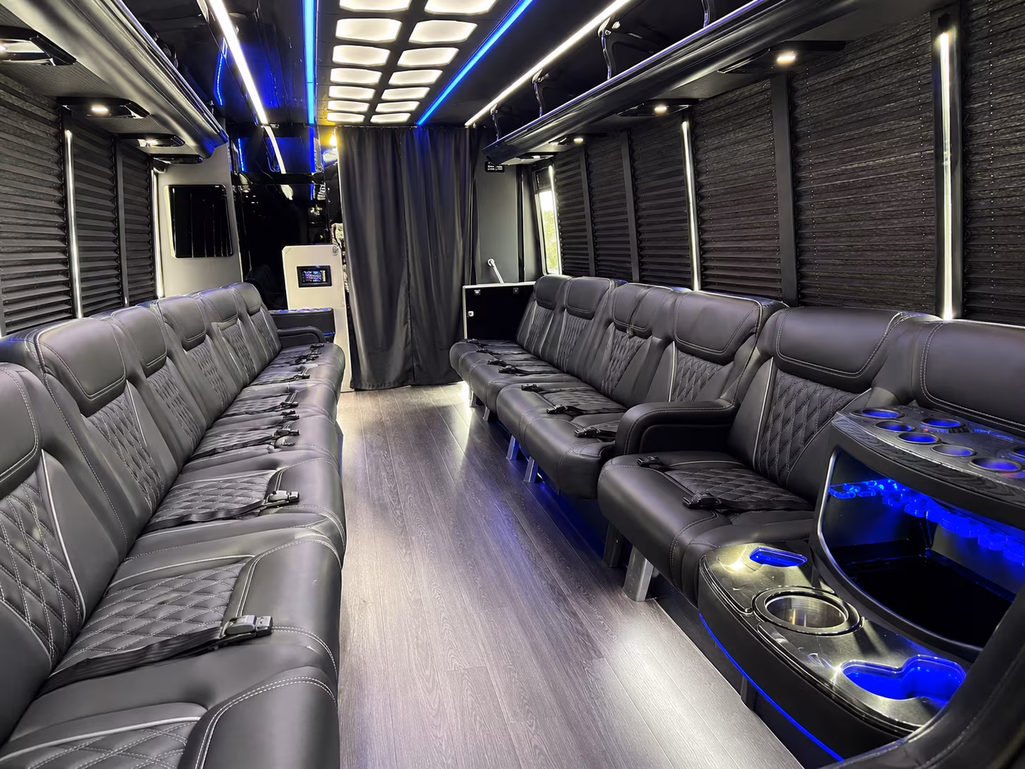 Bellevue Birthday, Sweet 16, & Quinceañera Party Bus Rentals