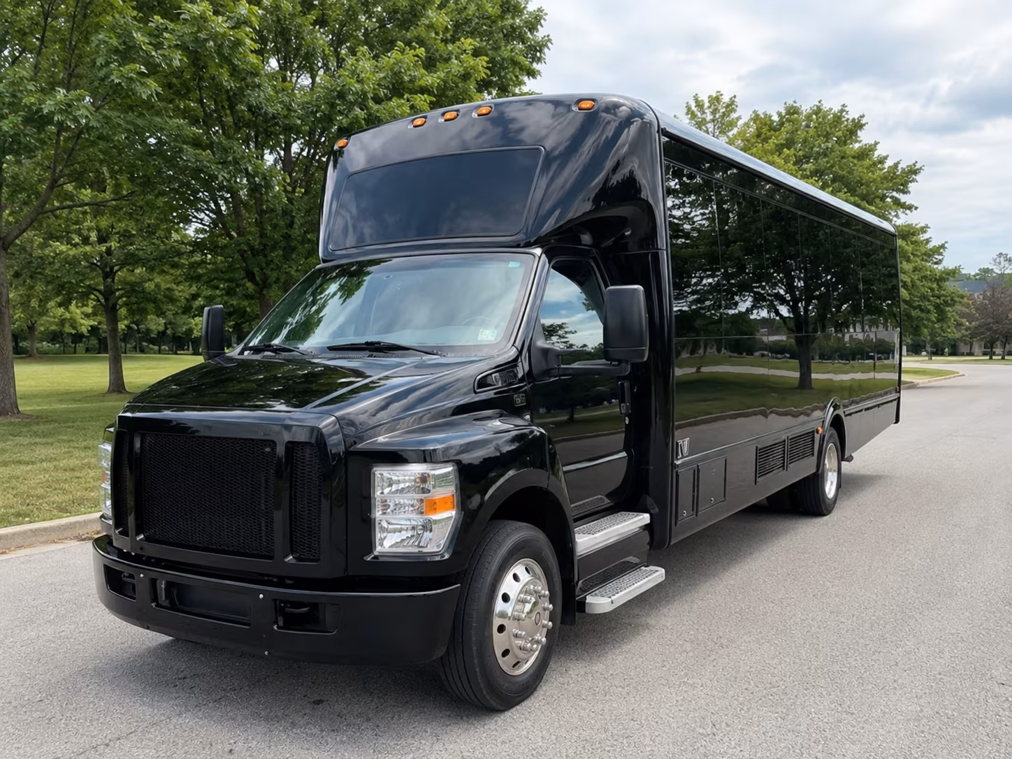 Everett Private Event Transportation party bus exterior