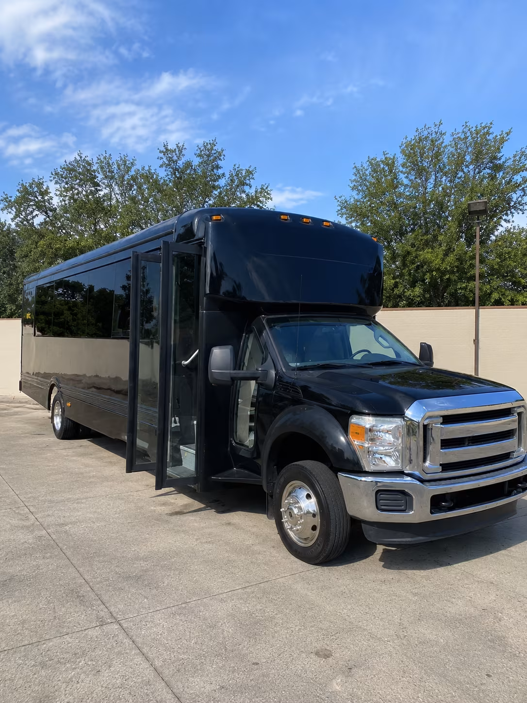 Everett Private Event Transportation party bus exterior