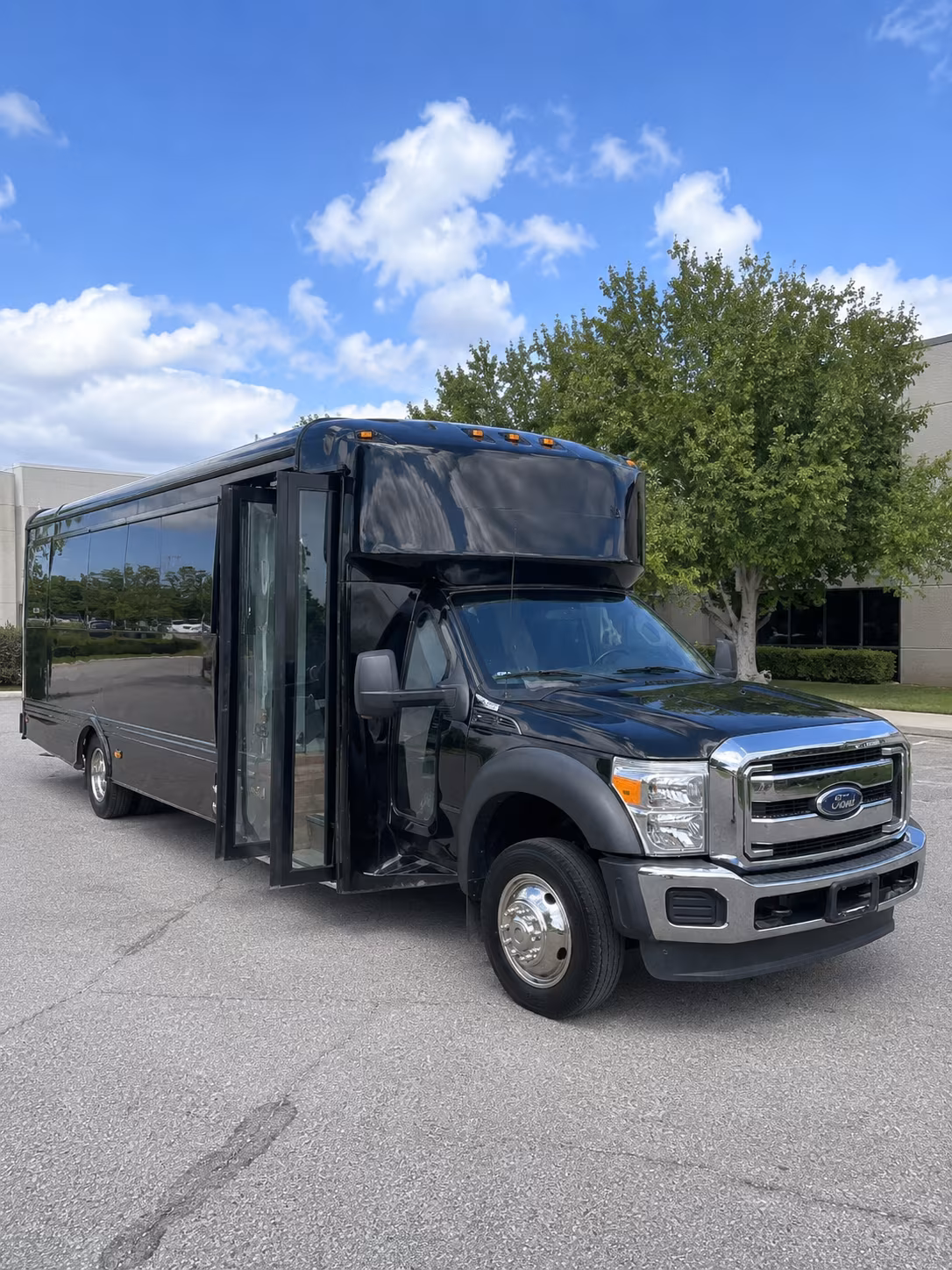 Everett Prom & Homecoming Transportation onboard seating