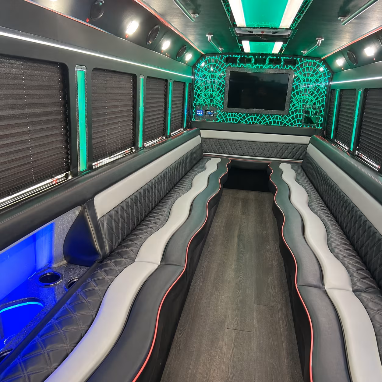 Shoreline Homecoming & Prom Party Bus Rentals